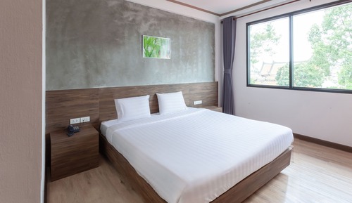 Deluxe Premier Room