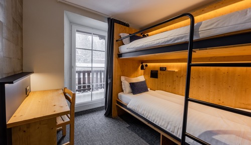 Standard Room, Multiple Beds, Multiple View (Classic Family Room)