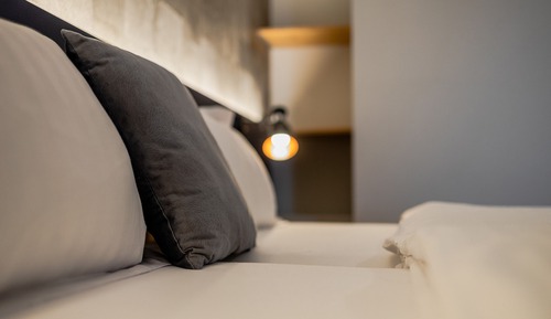 Economy Room, 1 Double Bed, Shared Bathroom (Economy Double Room)