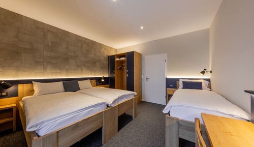 Room, 3 Twin Beds, Mountain View (Comfort Triple Room)