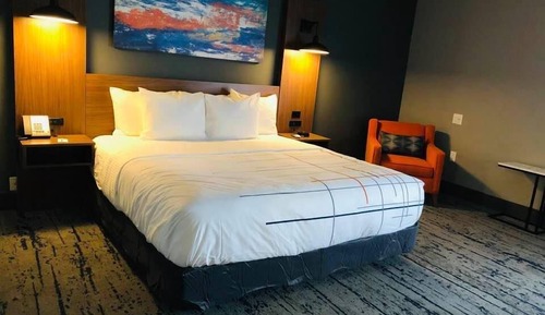 Room, 1 King Bed, Non Smoking