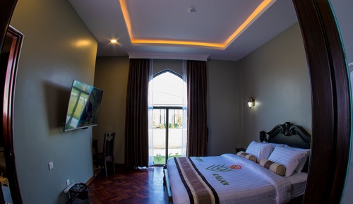 Premier Suite Room