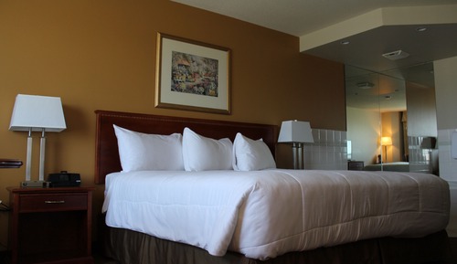 Jacuzzi Suite Non Smoking