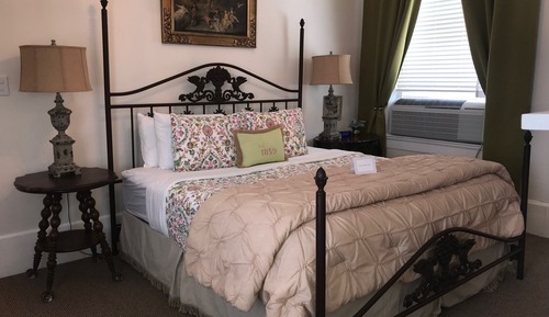 Victoria Suite