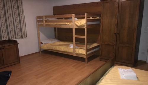 Family Apartment (vogelbeer)