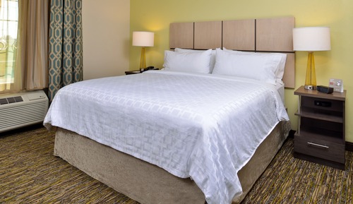 Suite, 1 King Bed, Kitchen (Living & Dining Area)