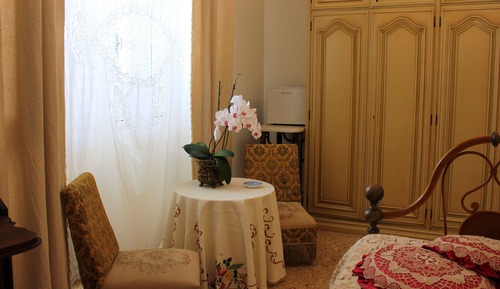 Quadruple Room (Nigella)