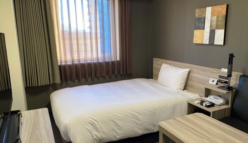 Standard Single Room, Smoking