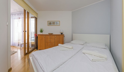 Apartment (A 123)