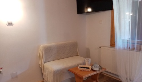 Standard Apartment, 2 Bedrooms, Balcony, Mountain View