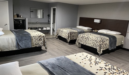 Deluxe Quadruple Room, 4 Bedrooms