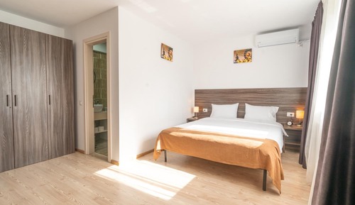 Standard Double Room, 1 King Bed