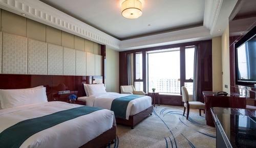 Deluxe Room, 2 Twin Beds, Smoking