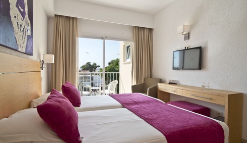 Premium Double Room Single Use