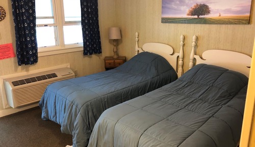 Room 5, 2 Twin Beds