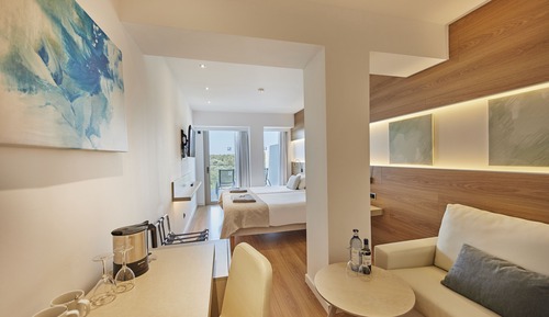 Double Room, Balcony (Prime Large Balcony)