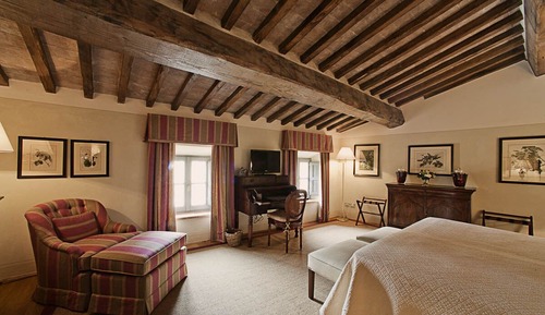 Junior Studio Suite
