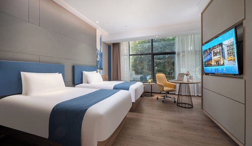 Comfort Twin Room