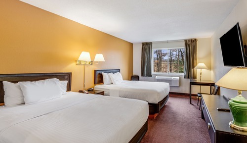 Suite, 2 Queen Beds, Non Smoking