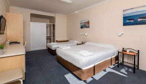 Triple Room