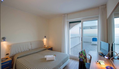 Family Room, Sea View (Deluxe Family Room)