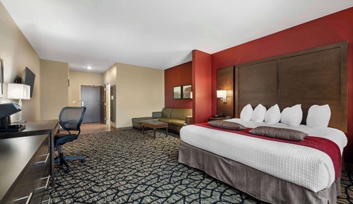 Suite, 1 King Bed, Non Smoking, Refrigerator & Microwave
