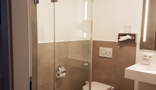 Comfort Triple Room, 1 King Bed with Sofa bed, Non Smoking