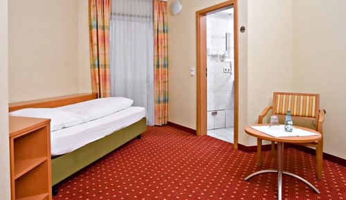 Basic Single Room