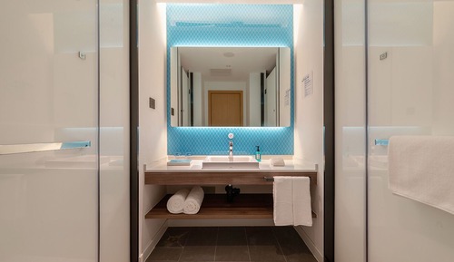 Suite, 1 King Bed