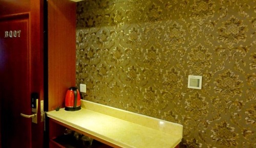 Standard Double Room, No Windows