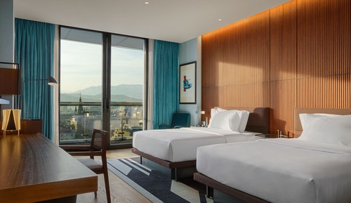 Deluxe Room, 2 Queen Beds, Balcony, City View