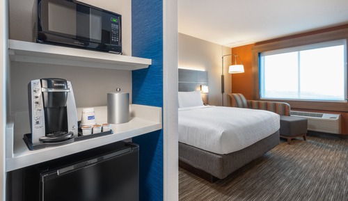 Standard Room, 1 King Bed