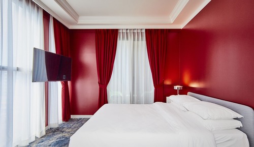 [Hotel Poco x M5 Seongsu] Terrace Suite + Mission 5 Seongsu Arcade 30% D/C coupon for 2 people