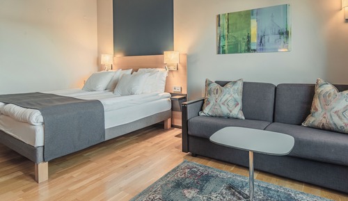 Double Room (Compact)