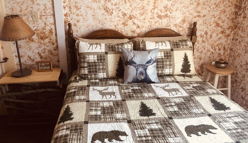 Moose Cabin, Panoramic Park View