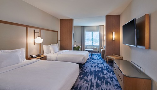 Suite, 2 Queen Beds (Hearing Accessible)