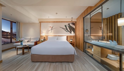 Standard Room, 1 King Bed (High Floor)