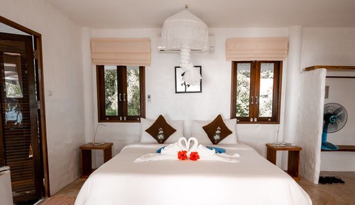 Sunset Twin Bungalow