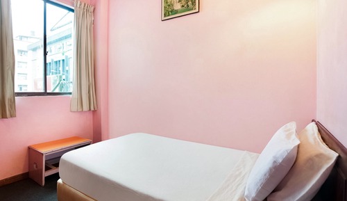 Deluxe Single Room