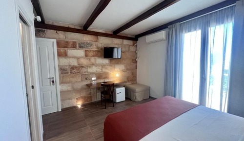 Deluxe Double Room, Balcony
