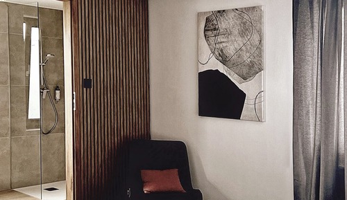 Business Twin Room (P8)