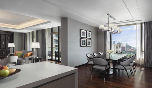 Suite, 3 Bedrooms (Sindhorn Royal)