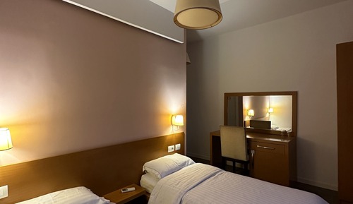 Comfort Twin Room