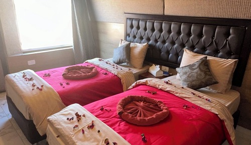 Panoramic Twin Room
