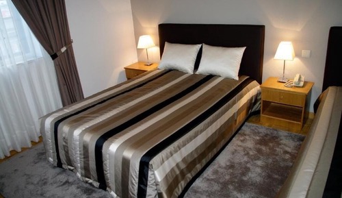 Family Studio Suite, Non Smoking, Ensuite