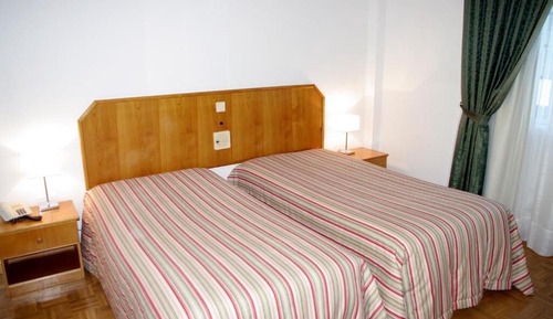 Standard Double or Twin Room, Non Smoking, Private Bathroom