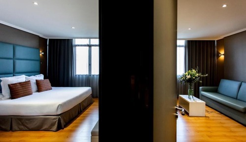Junior Suite, 1 King Bed with Sofa bed