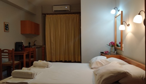 Classic Twin Room