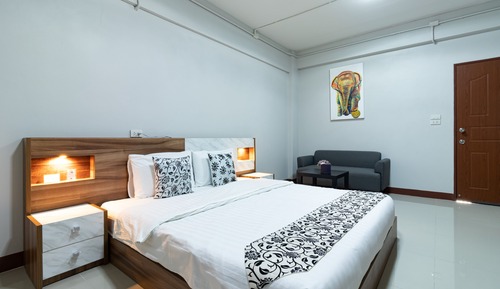 Deluxe Room, 1 King Bed