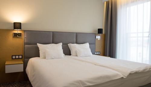 Superior Room (King)